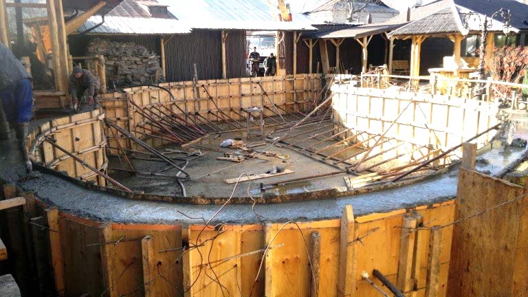 Строительство бетонного бассейна